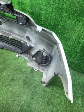 БАМПЕР НА TOYOTA RACTIS NCP120