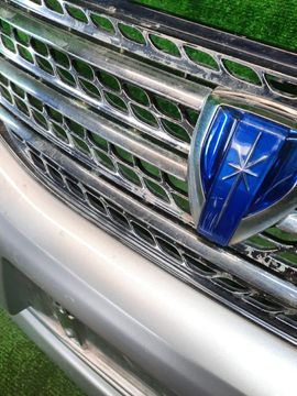 БАМПЕР НА TOYOTA MARK II BLIT GX110