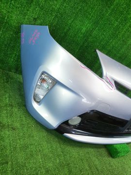 БАМПЕР НА TOYOTA PRIUS ZVW30