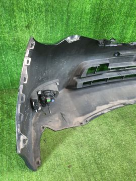 БАМПЕР НА NISSAN SERENA C26