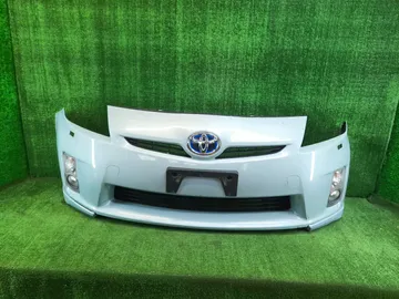 БАМПЕР НА TOYOTA PRIUS ZVW30
