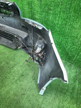 БАМПЕР НА TOYOTA PRIUS ZVW30