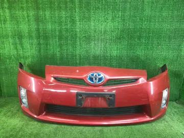 БАМПЕР НА TOYOTA PRIUS ZVW30