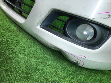 БАМПЕР НА TOYOTA ISIS ZNM10