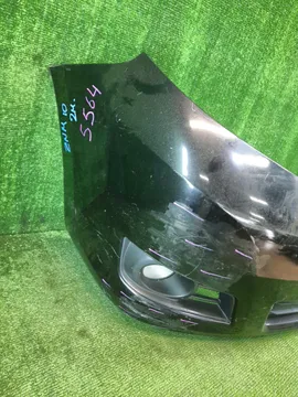 БАМПЕР НА TOYOTA ISIS ZNM10G