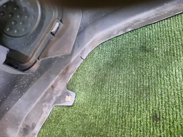 БАМПЕР НА TOYOTA PRIUS ZVW30