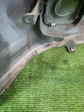 БАМПЕР НА TOYOTA PRIUS ZVW30