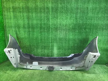 БАМПЕР НА TOYOTA PRIUS NHW20