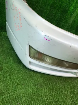 БАМПЕР НА NISSAN LAUREL HC35