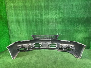 БАМПЕР НА NISSAN LAUREL HC35