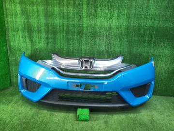 БАМПЕР НА HONDA FIT GP5