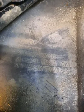БАМПЕР НА AUDI A6 4F2
