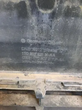 БАМПЕР НА VOLKSWAGEN TOURAN 1T3