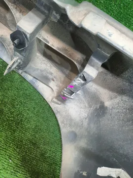 БАМПЕР НА MAZDA FAMILIA BJ5W