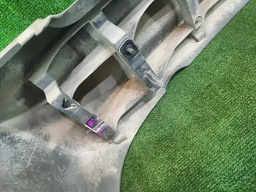 БАМПЕР НА MAZDA FAMILIA BJ5W