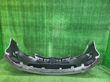 БАМПЕР НА TOYOTA AQUA NHP10