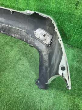 БАМПЕР НА TOYOTA HARRIER MCU35