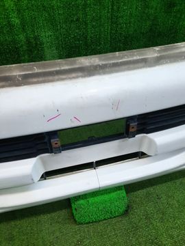 БАМПЕР НА TOYOTA HIACE REGIUS RCH47W