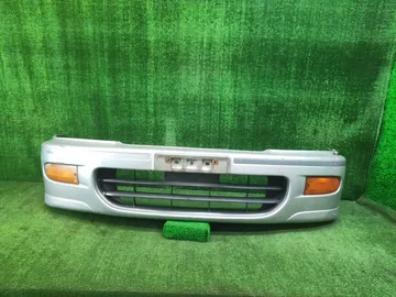 БАМПЕР НА NISSAN SERENA C23