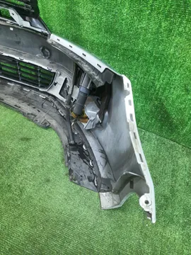 БАМПЕР НА VOLKSWAGEN GOLF 5K1