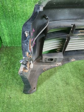БАМПЕР НА NISSAN ELGRAND E50
