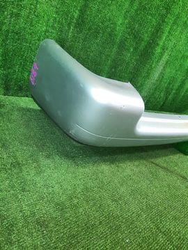 БАМПЕР НА TOYOTA COROLLA AE100