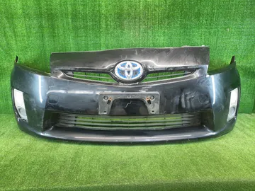 БАМПЕР НА TOYOTA PRIUS ZVW30