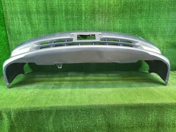 БАМПЕР НА TOYOTA GRANVIA KCH16