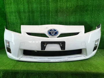 БАМПЕР НА TOYOTA PRIUS ZVW30