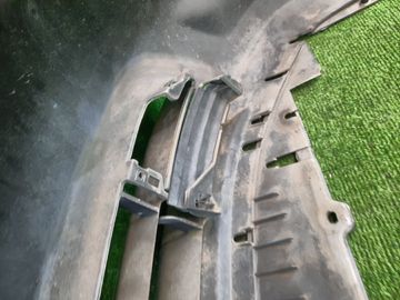 БАМПЕР НА HONDA STREAM RN1