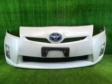 БАМПЕР НА TOYOTA PRIUS ZVW30