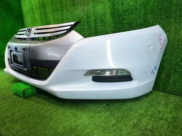 БАМПЕР НА HONDA INSIGHT ZE2