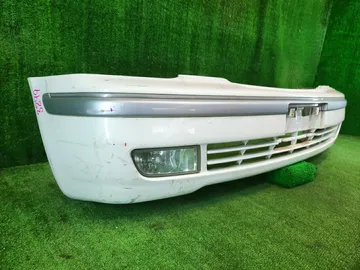 БАМПЕР НА TOYOTA PROGRES JCG10