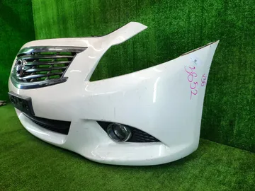 БАМПЕР НА NISSAN SKYLINE V36