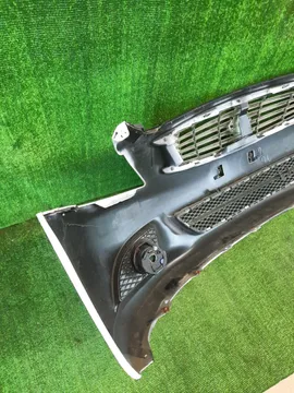 БАМПЕР НА NISSAN SKYLINE V36