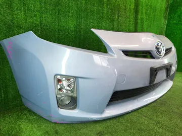 БАМПЕР НА TOYOTA PRIUS ZVW30