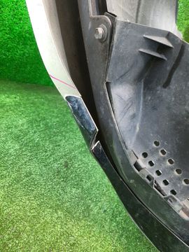 БАМПЕР НА TOYOTA HARRIER ZSU60