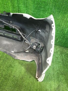БАМПЕР НА NISSAN SERENA C26