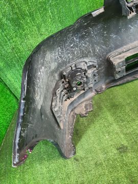 БАМПЕР НА TOYOTA VOXY ZRR70