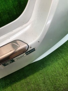 БАМПЕР НА TOYOTA SAI AZK10