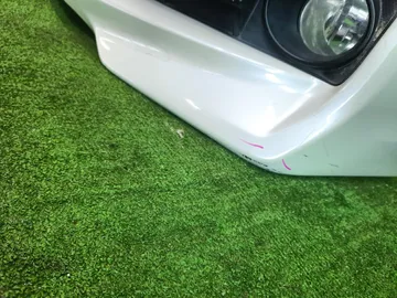 БАМПЕР НА TOYOTA VOXY ZRR80
