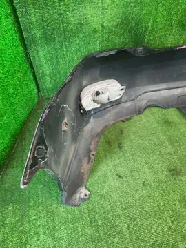 БАМПЕР НА TOYOTA HARRIER GSU30