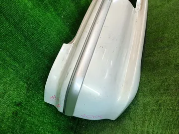 БАМПЕР НА TOYOTA MARK II GX100