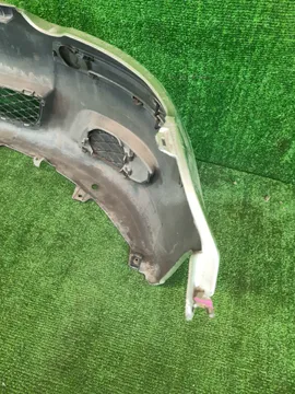 БАМПЕР НА TOYOTA VITZ NCP10