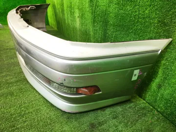 БАМПЕР НА TOYOTA CROWN GS151