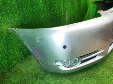 БАМПЕР НА TOYOTA IPSUM ACM21W
