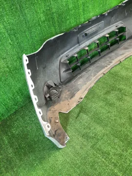 БАМПЕР НА NISSAN SERENA C26