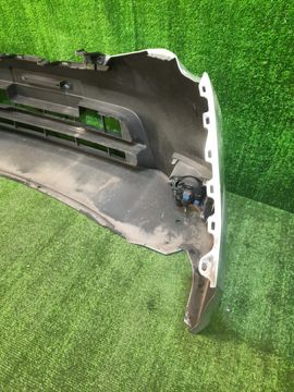 БАМПЕР НА NISSAN SERENA C26