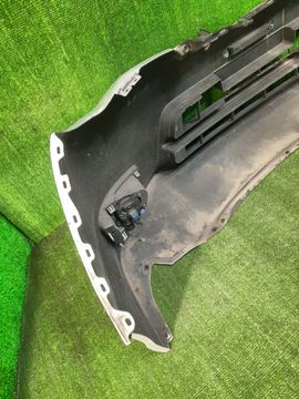 БАМПЕР НА NISSAN SERENA C26