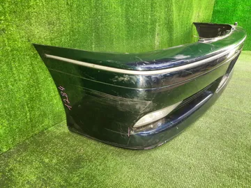 БАМПЕР НА TOYOTA CROWN GS171